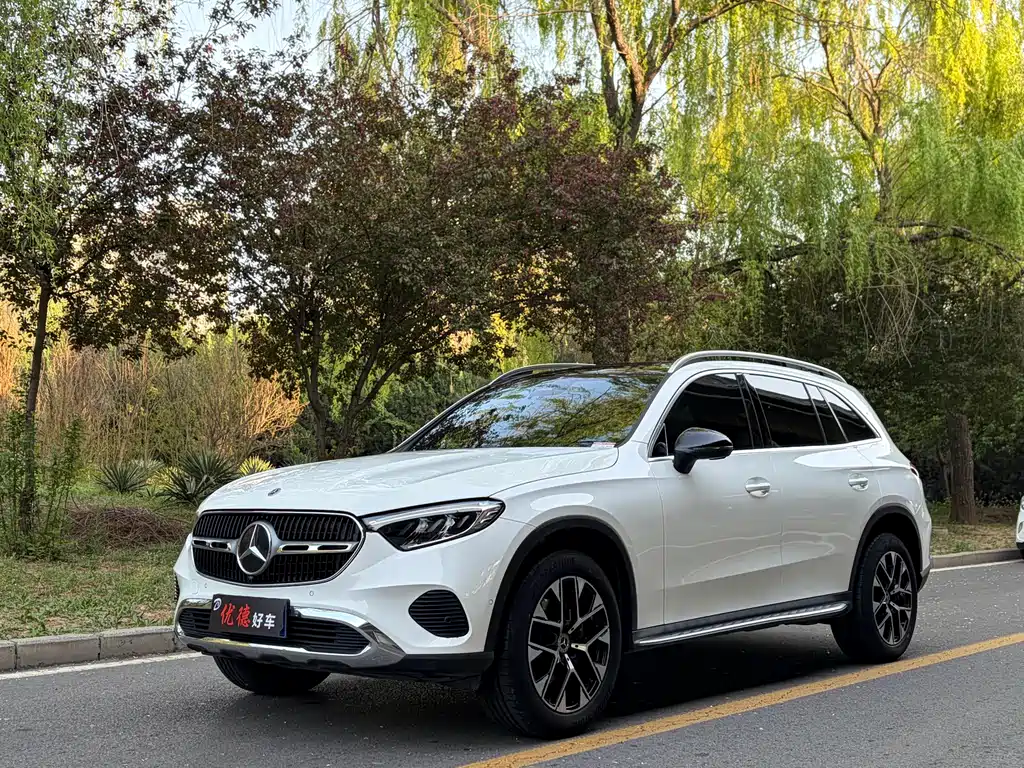Mercedes-Benz GLC 2024 — фото 1