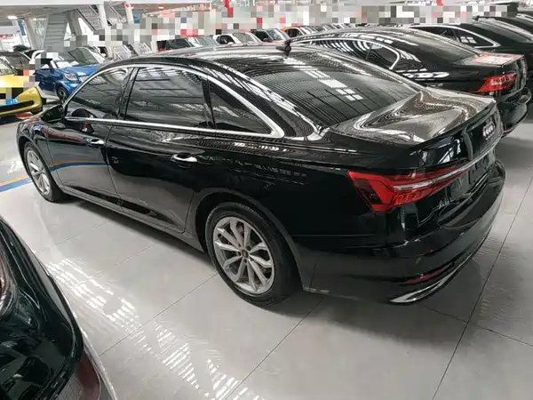 Audi A6L 2023