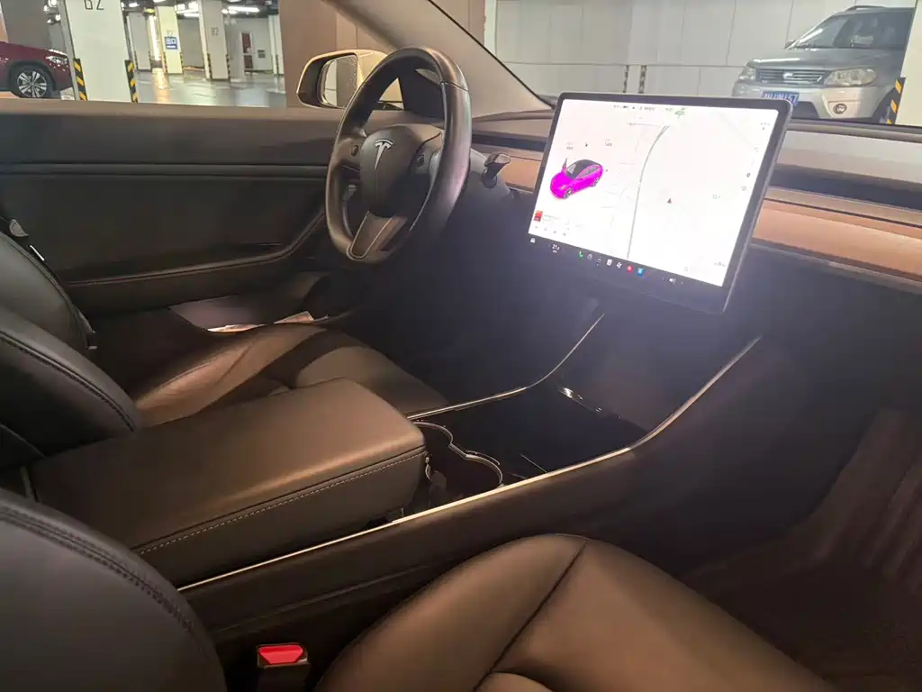 Tesla Model 3 2019 — фото 15