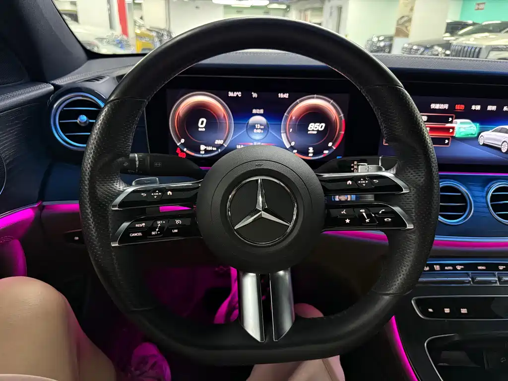 Mercedes-Benz E-Class 2021