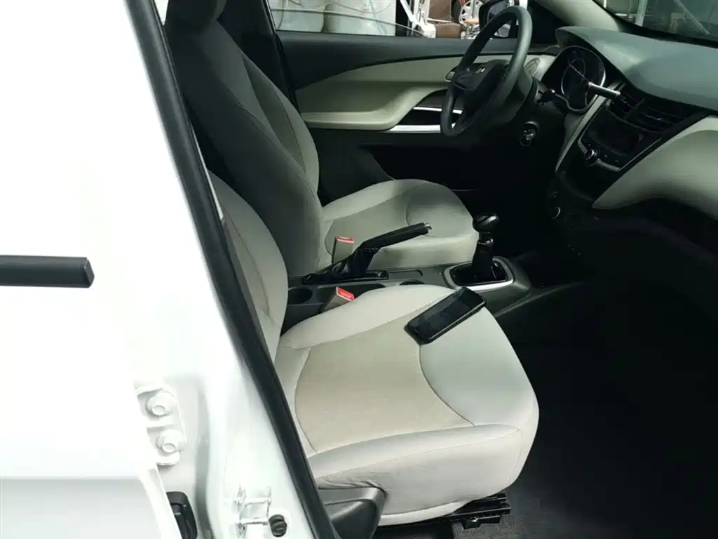 Chevrolet Sail 2018 — фото 25