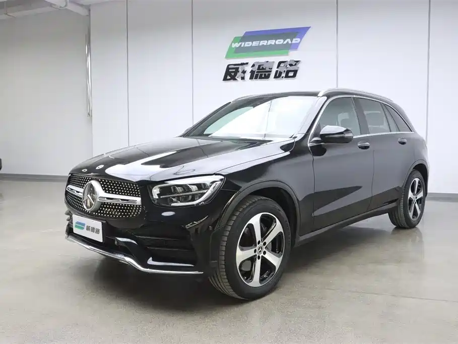 Mercedes-Benz GLC 2022 — фото 1