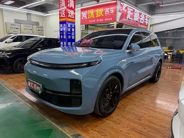 Li Auto L8 2023