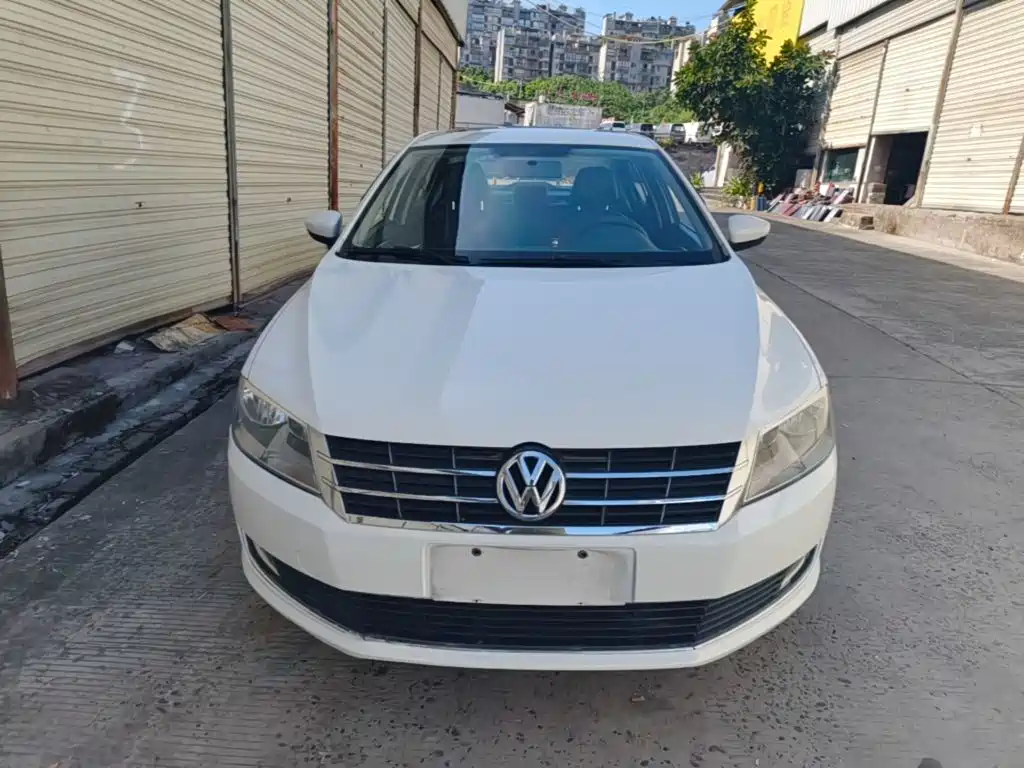 Volkswagen Lavida 2014