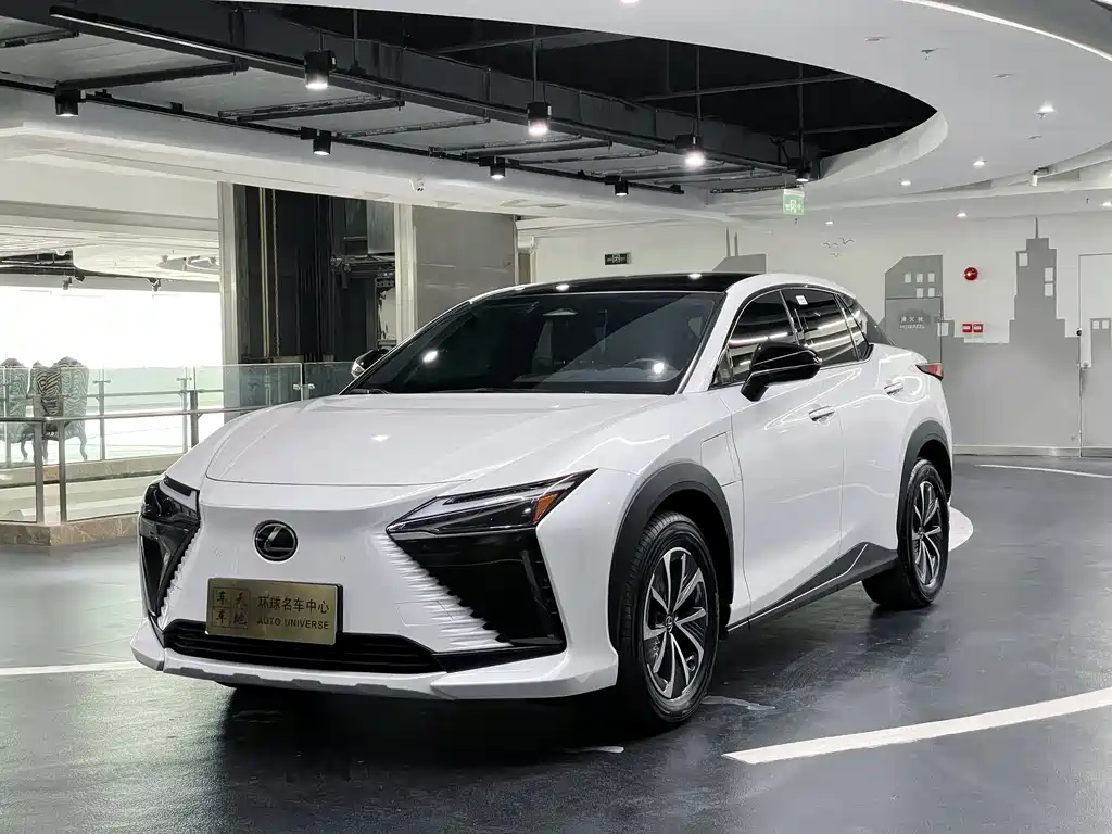 Lexus RZ 2023 — фото 1