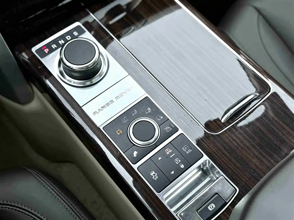 Land Rover Range Rover 2013 — фото 12