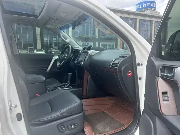Toyota Prado 2014