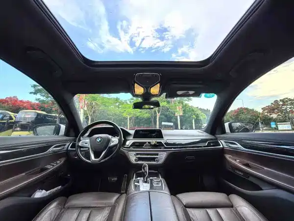 BMW 7 Series 2018
