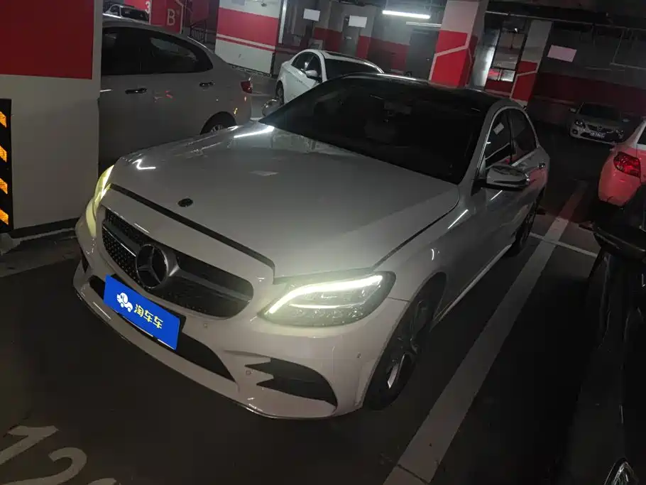 Mercedes-Benz C-Class 2020