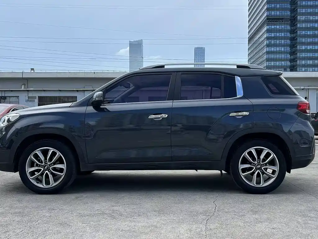 Hyundai ix35 2018 — фото 11
