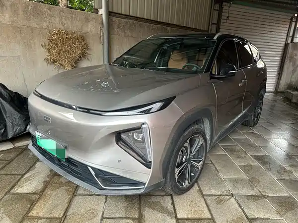Geely Galaxy L7 2025