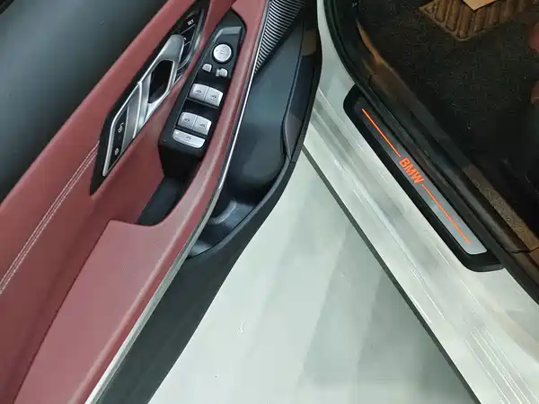 BMW i3 2024