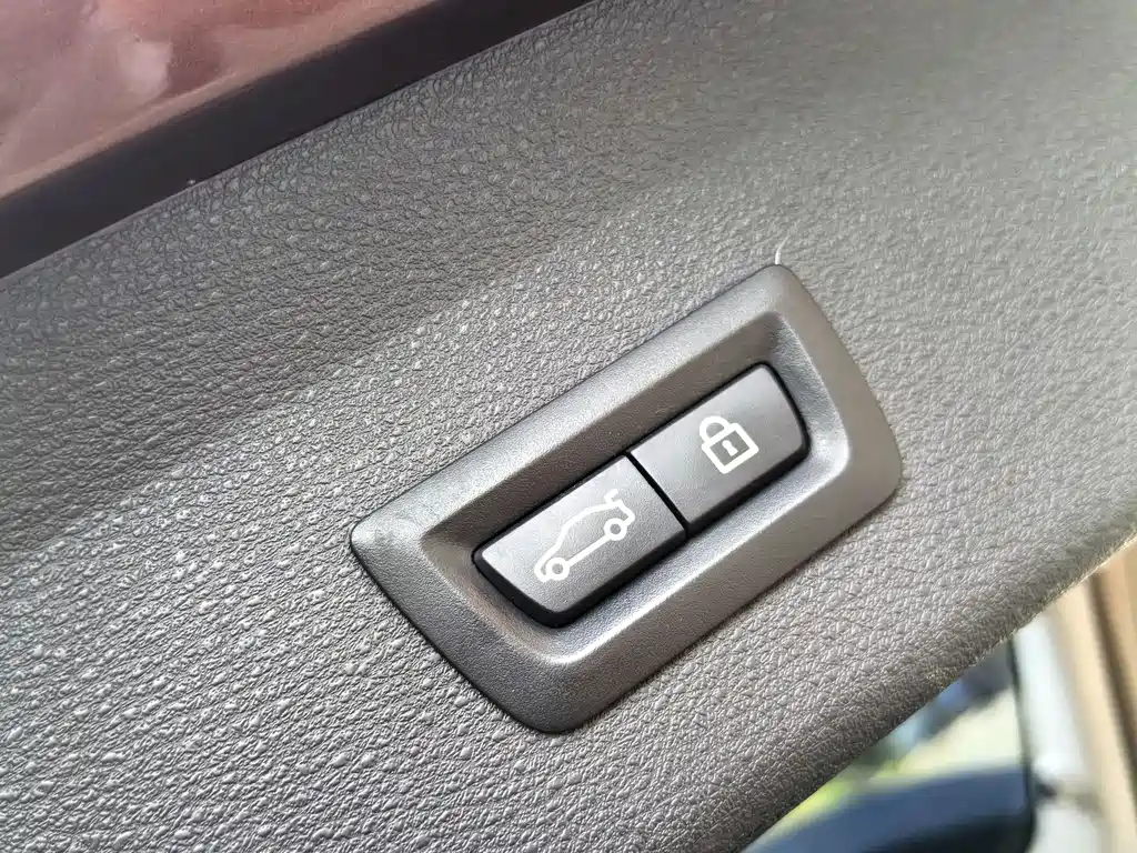 BMW X1 2017 — фото 16