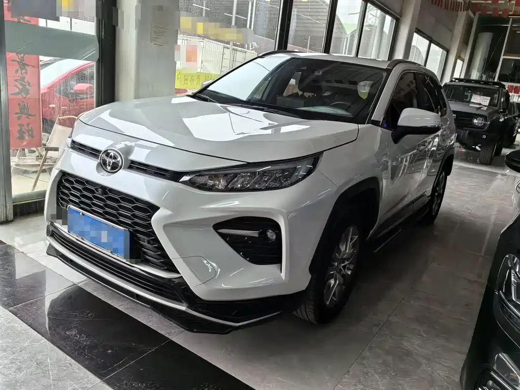 Toyota Wildlander 2022 — фото 1