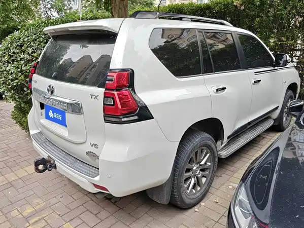Toyota Prado 2018