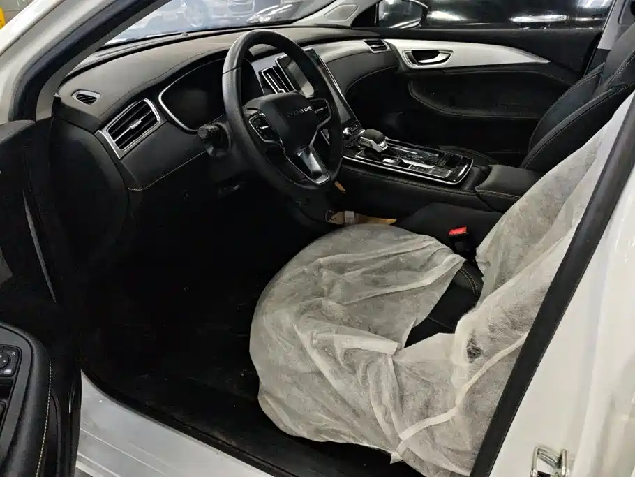 Roewe i6 MAX New Energy 2026 — фото 9