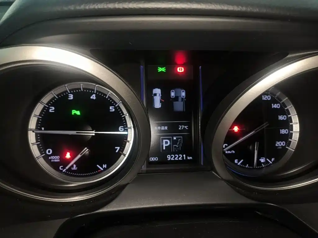 Toyota Prado 2017 — фото 12