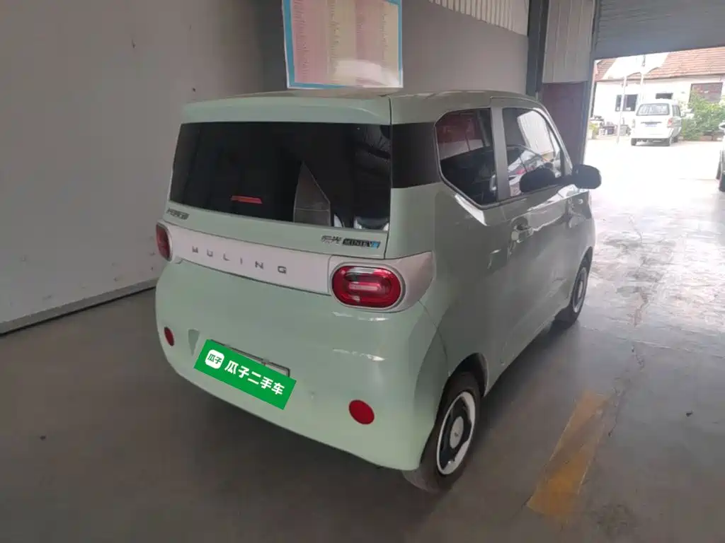 Wuling MINIEV 2024