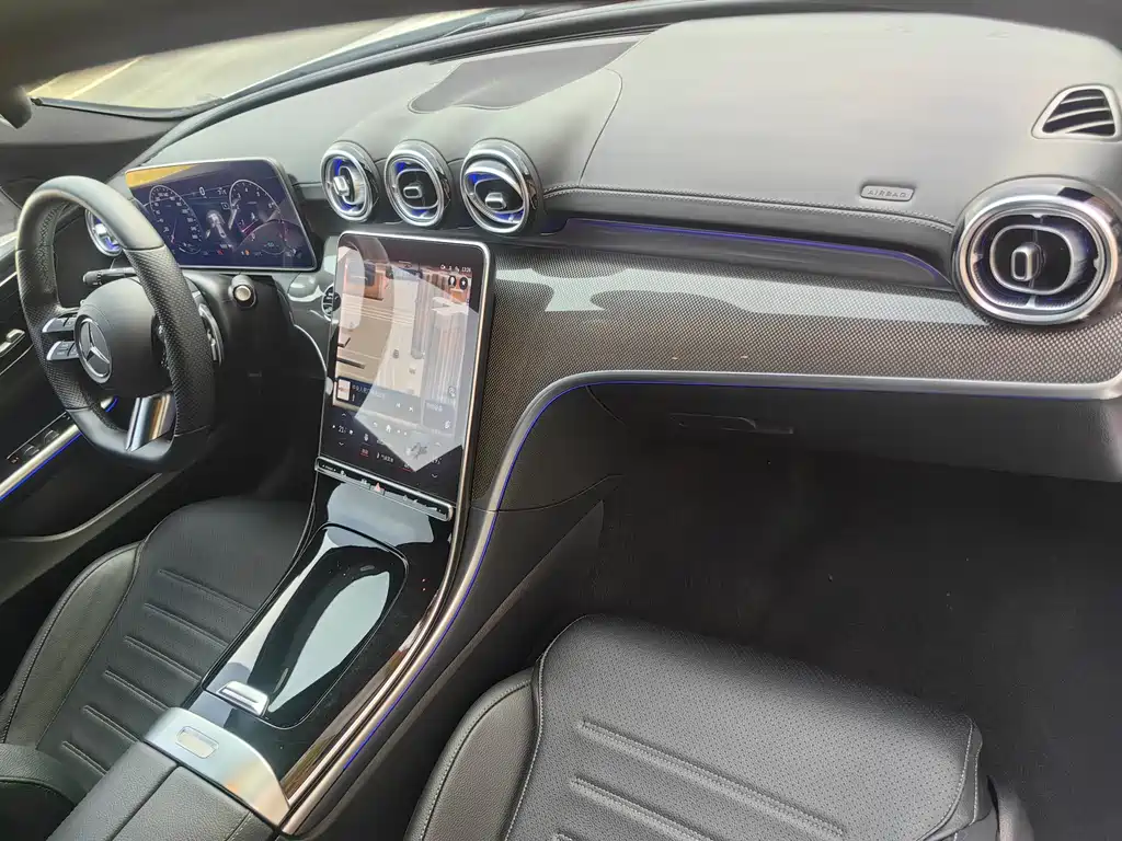 Mercedes-Benz C-Class 2022 — фото 16