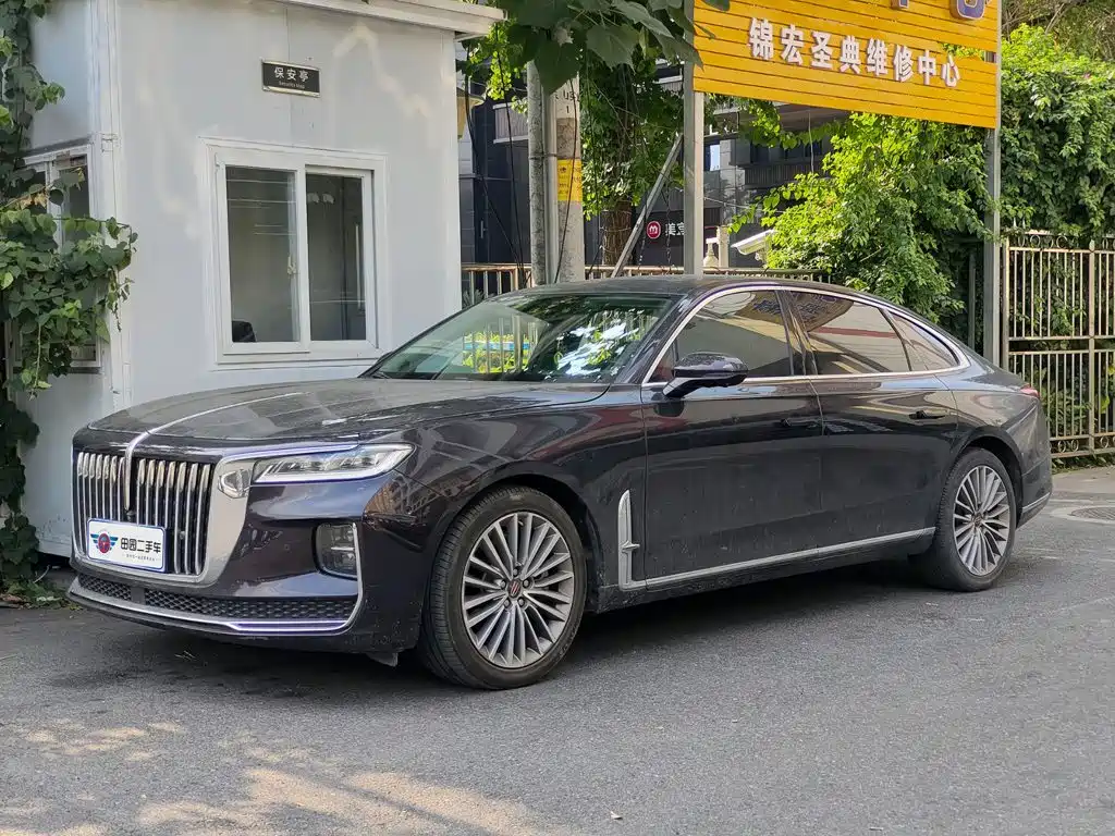 Hongqi H9 2021 — фото 1