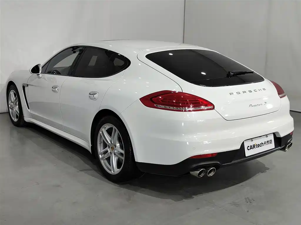 Porsche Panamera 2014 — фото 19