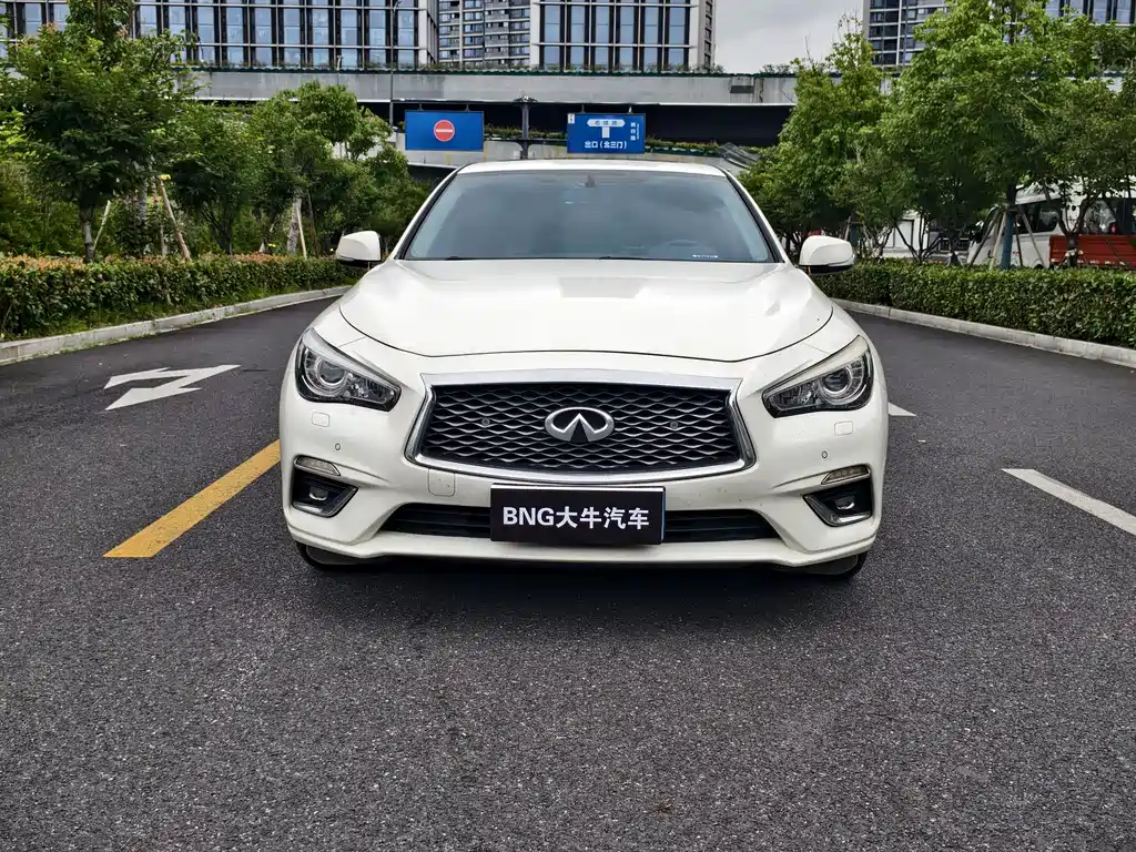Infiniti Q50L 2019