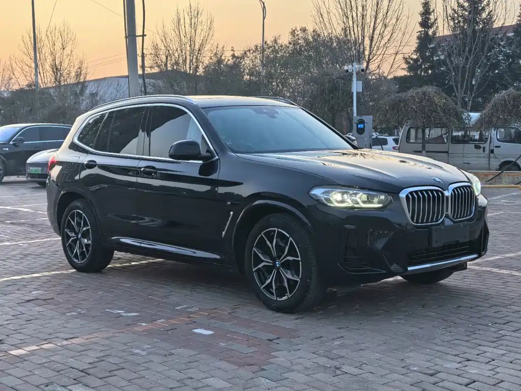 BMW X3 2022 — фото 3