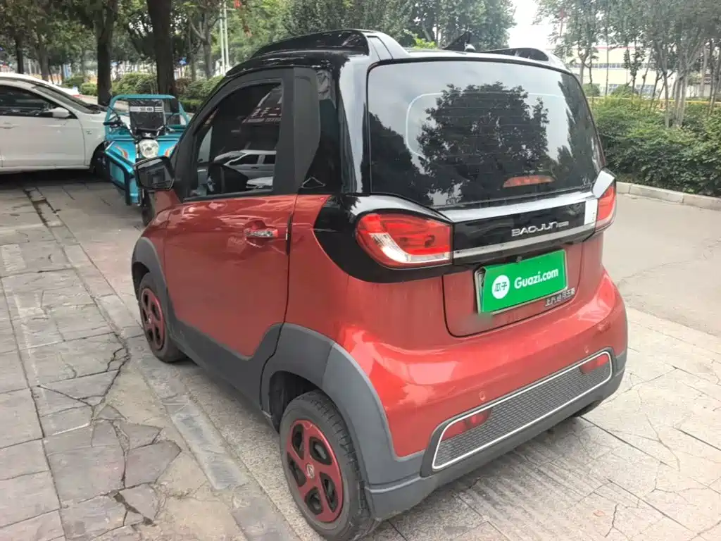 Baojun E100 2021
