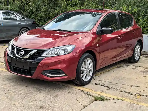 Nissan Tiida 2021
