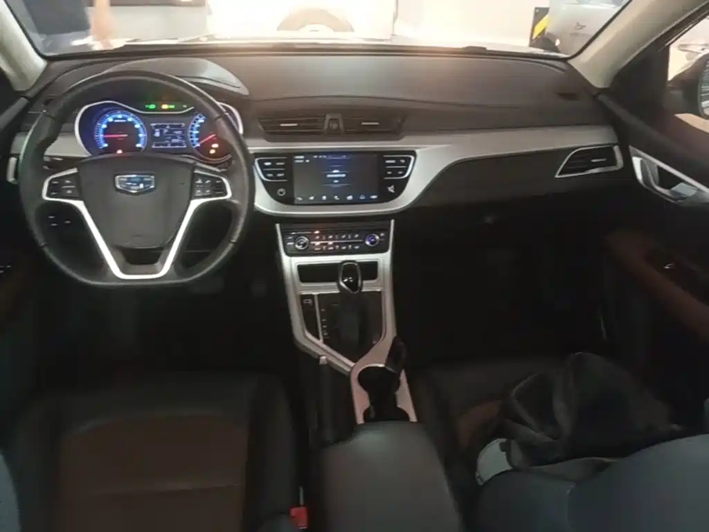 Geely Vision 2019 — фото 10