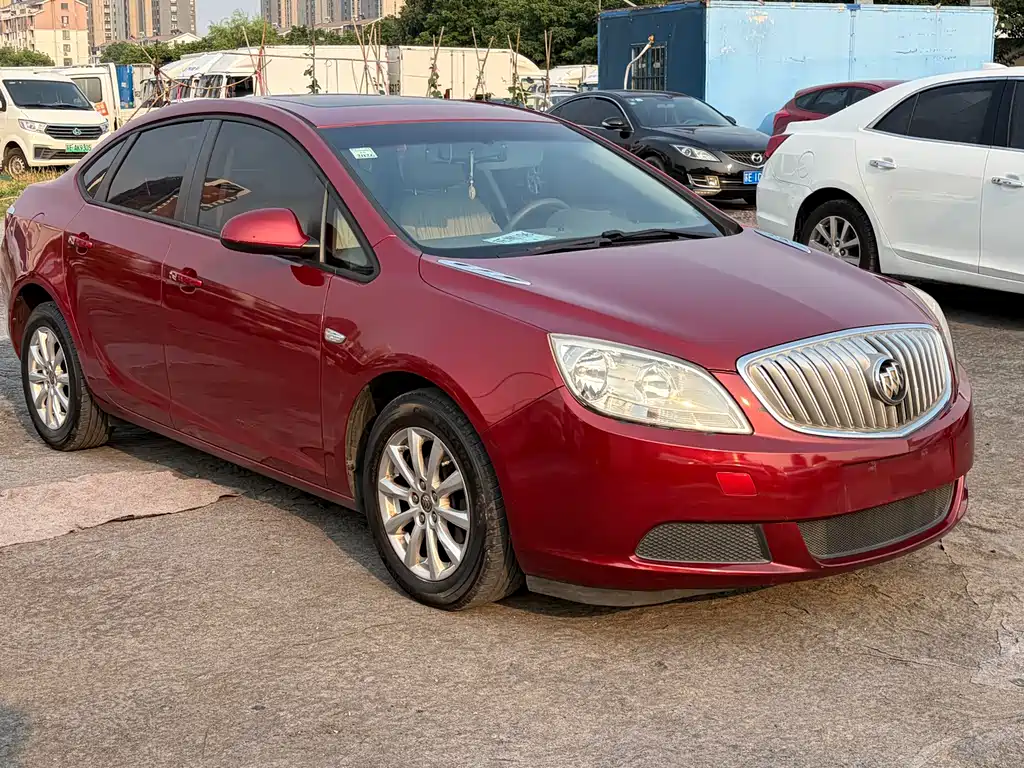 Buick Excelle 2014 — фото 3