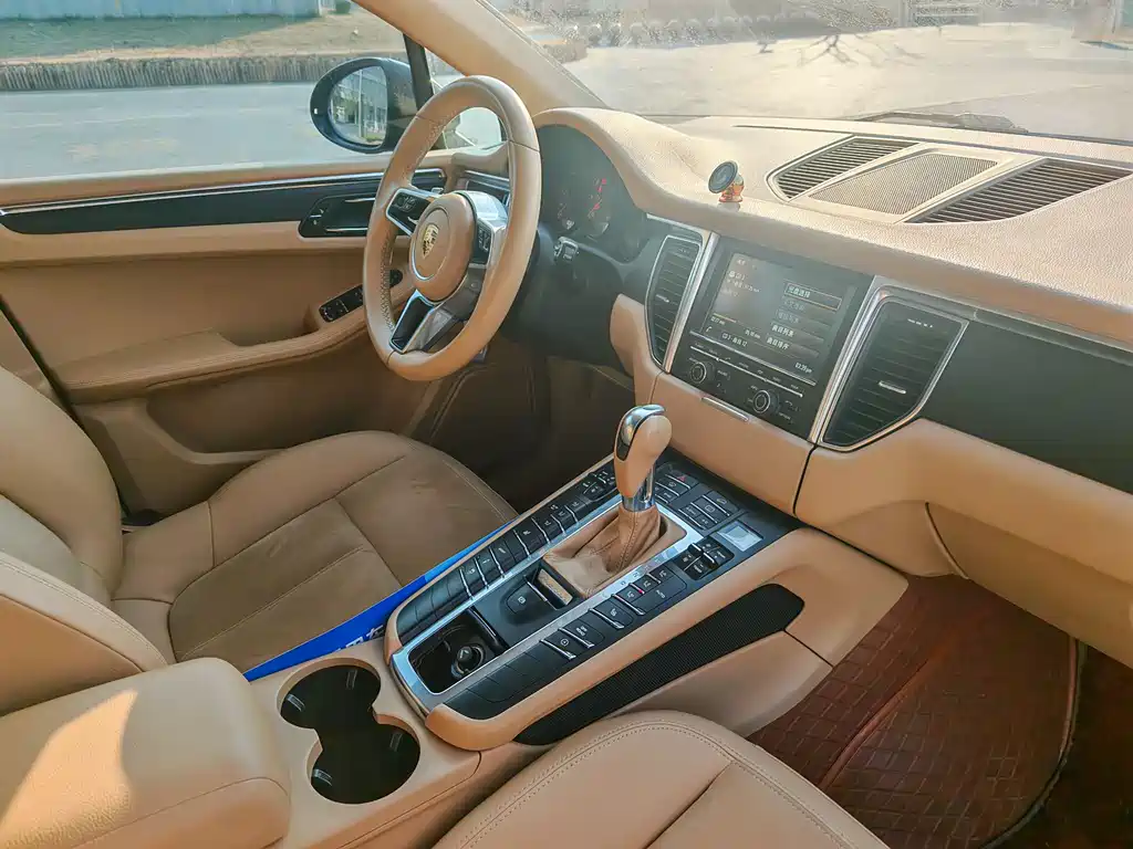 Porsche Macan 2016 — фото 7