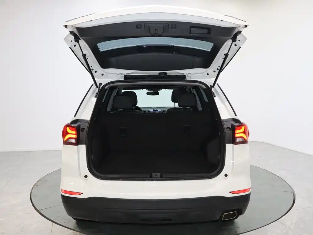 Chevrolet Equinox 2021 — фото 16