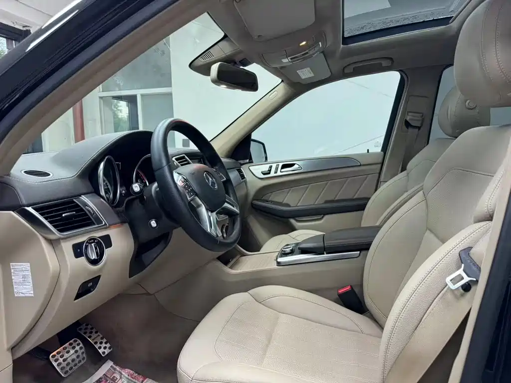 Mercedes-Benz GL-Class 2015 — фото 5