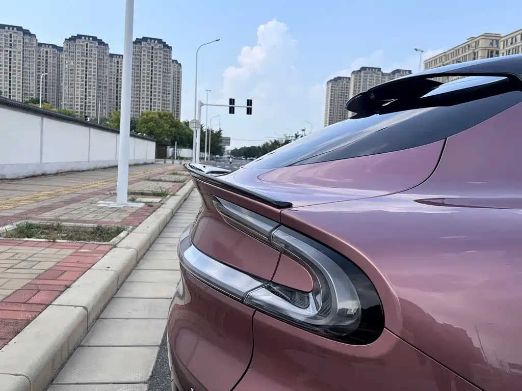 Xiaomi YU7 2025 — фото 4