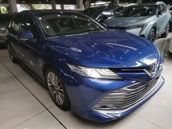 Toyota Camry 2019