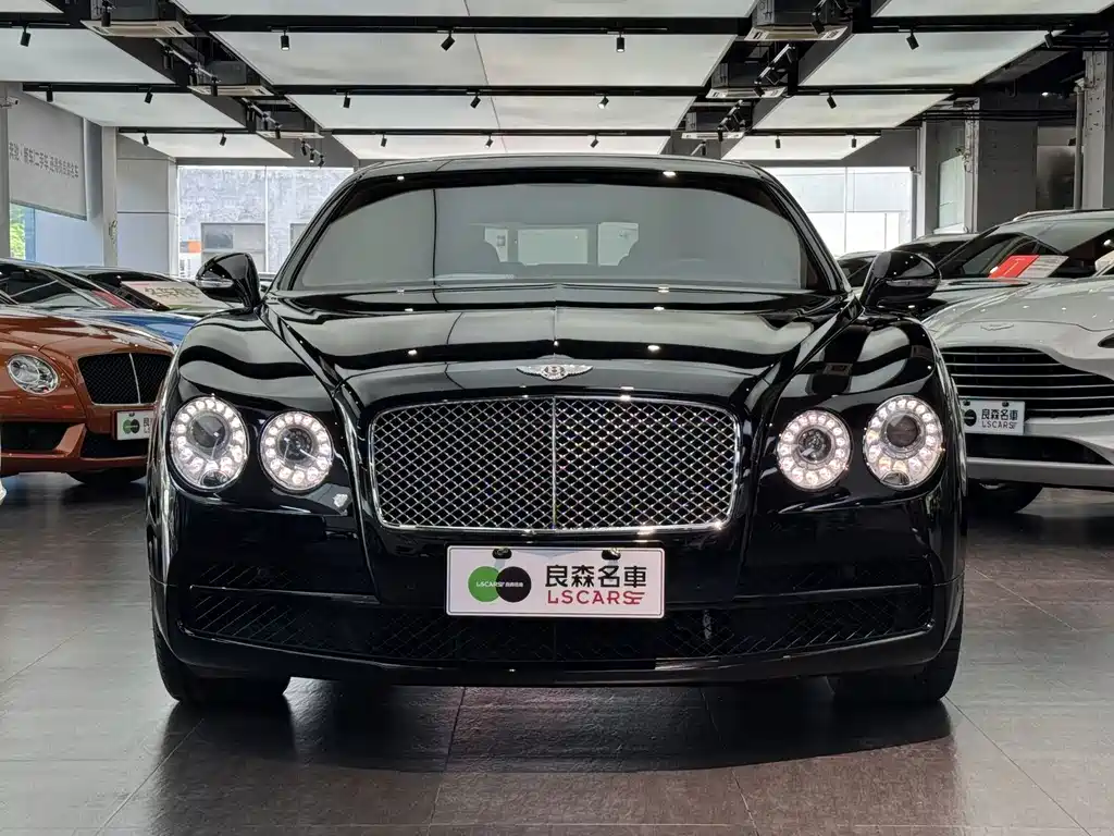 Bentley Flying Spur 2016 — фото 2