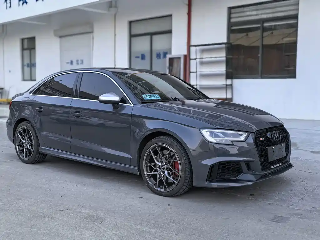 Audi S3 2019 — фото 3