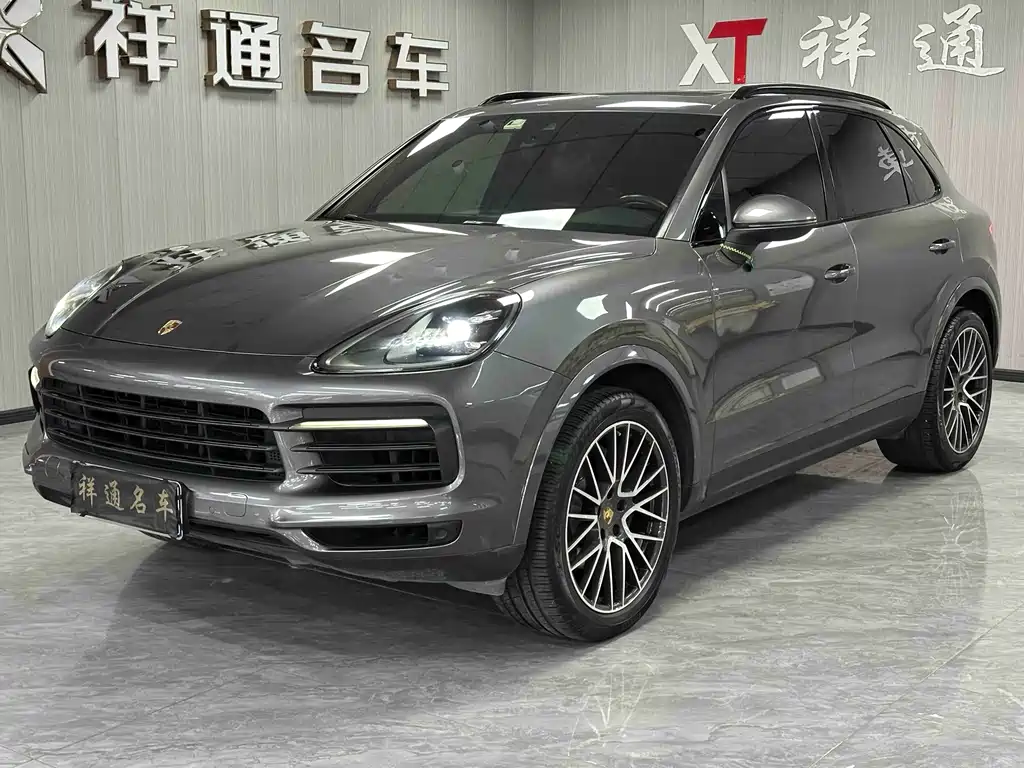Porsche Cayenne 2019 — фото 1