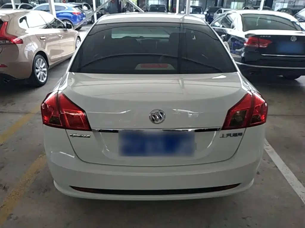 Buick Excelle 2016