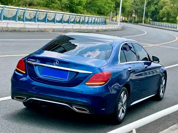 Mercedes-Benz C-Class 2019