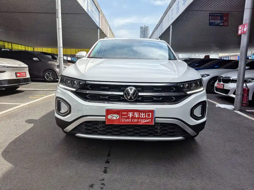Volkswagen T-Roc 2023