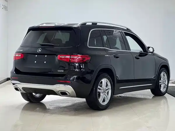 Mercedes-Benz GLB 2021