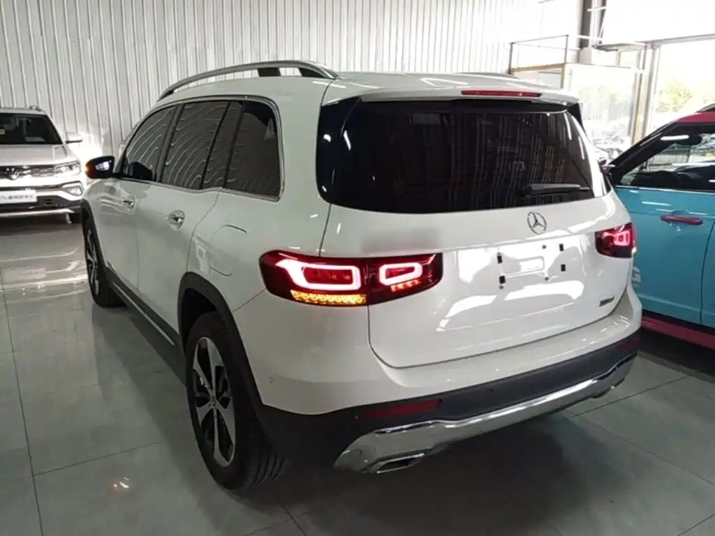 Mercedes-Benz GLB 2022 — фото 23