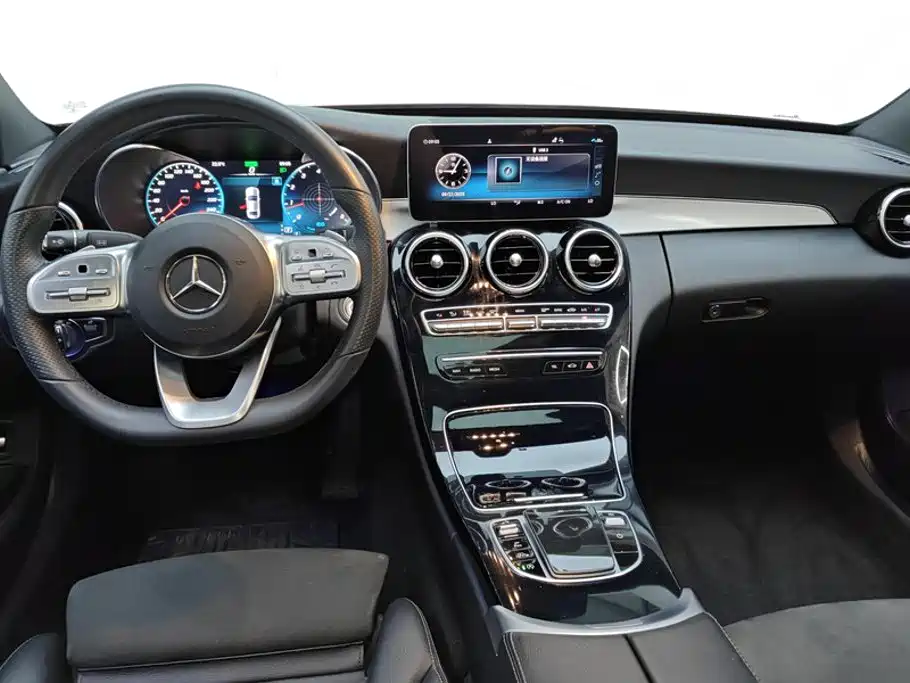 Mercedes-Benz C-Class 2020 — фото 12