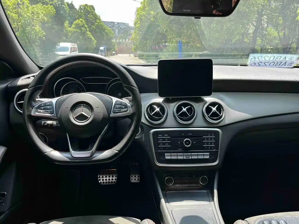 Mercedes-Benz CLA 2018 — фото 25