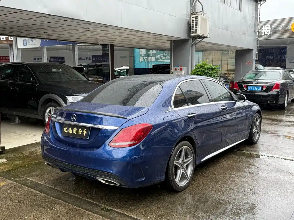 Mercedes-Benz C-Class 2018