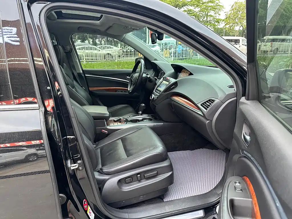 Acura MDX 2016 — фото 9
