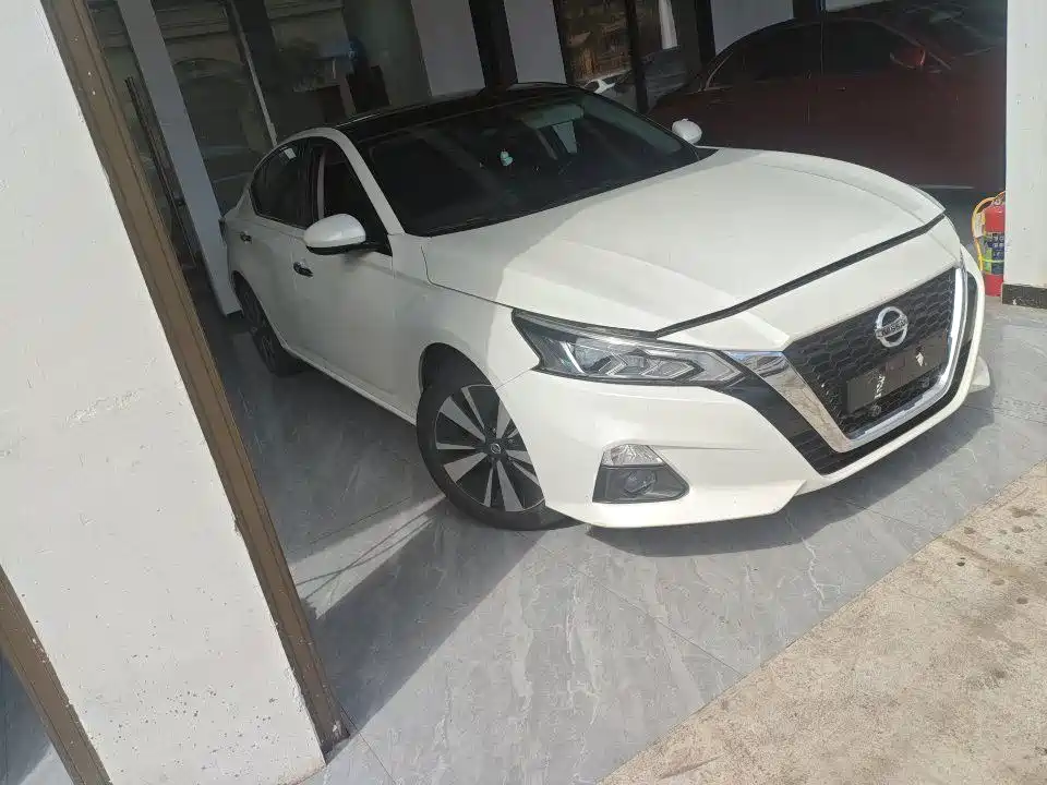 Nissan Teana 2021