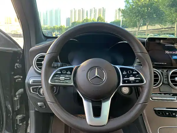 Mercedes-Benz GLC 2022